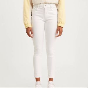 721 Levi’s high rise skinny jeans white 27